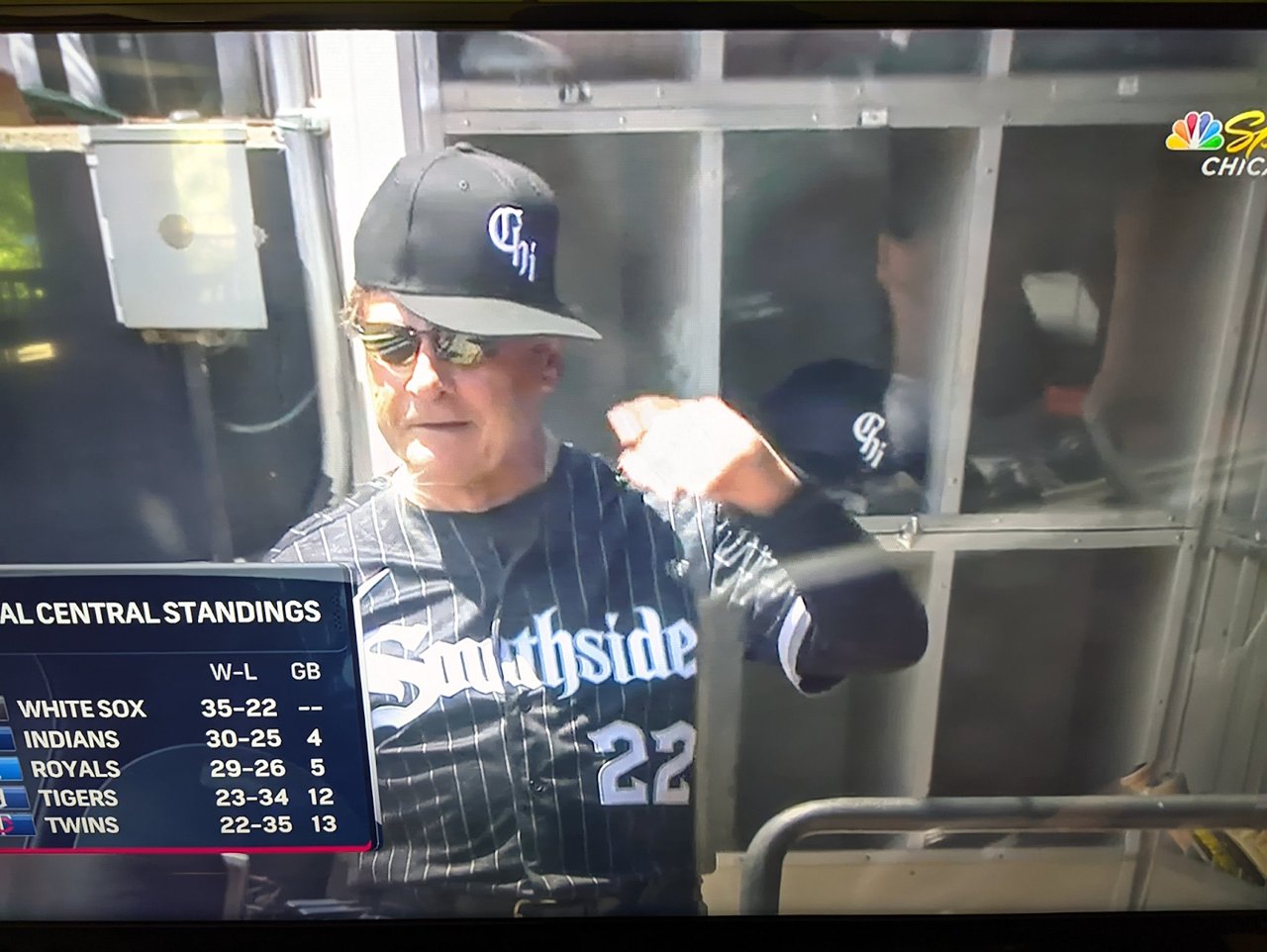 AL Central standings with the White Sox atop, shown during a broadcast